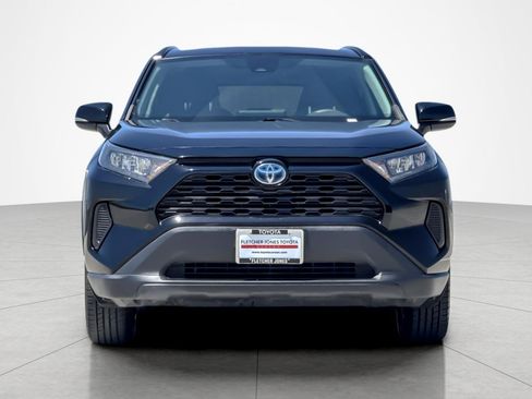Certified 2022 Toyota RAV4 LE AWD/4WD image 8
