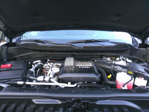 Used 2024 Chevrolet Silverado 1500 ZR2 w/ Technology Package image 44