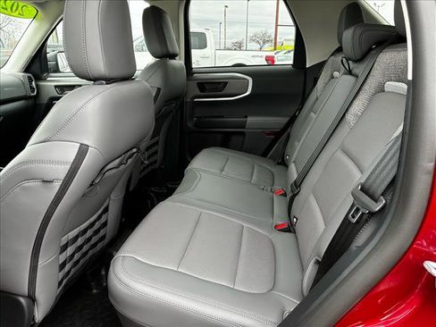 Used 2025 Ford Bronco Sport Badlands image 23
