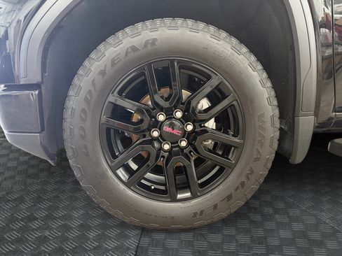 Used 2022 GMC Sierra 1500 Elevation w/ Preferred Package AWD/4WD image 34
