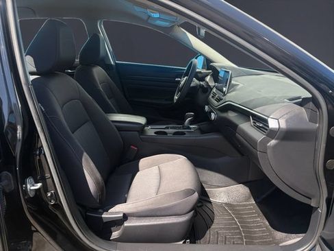 Used 2020 Nissan Altima 2.5 S FWD image 15