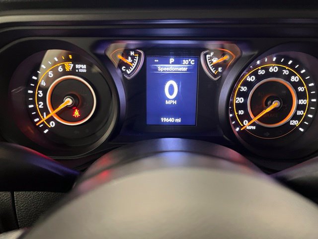 Used 2024 Jeep Gladiator Sport AWD/4WD image 13