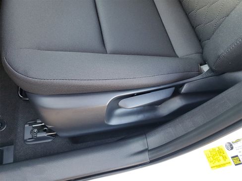 New 2026 Toyota Corolla LE image 18