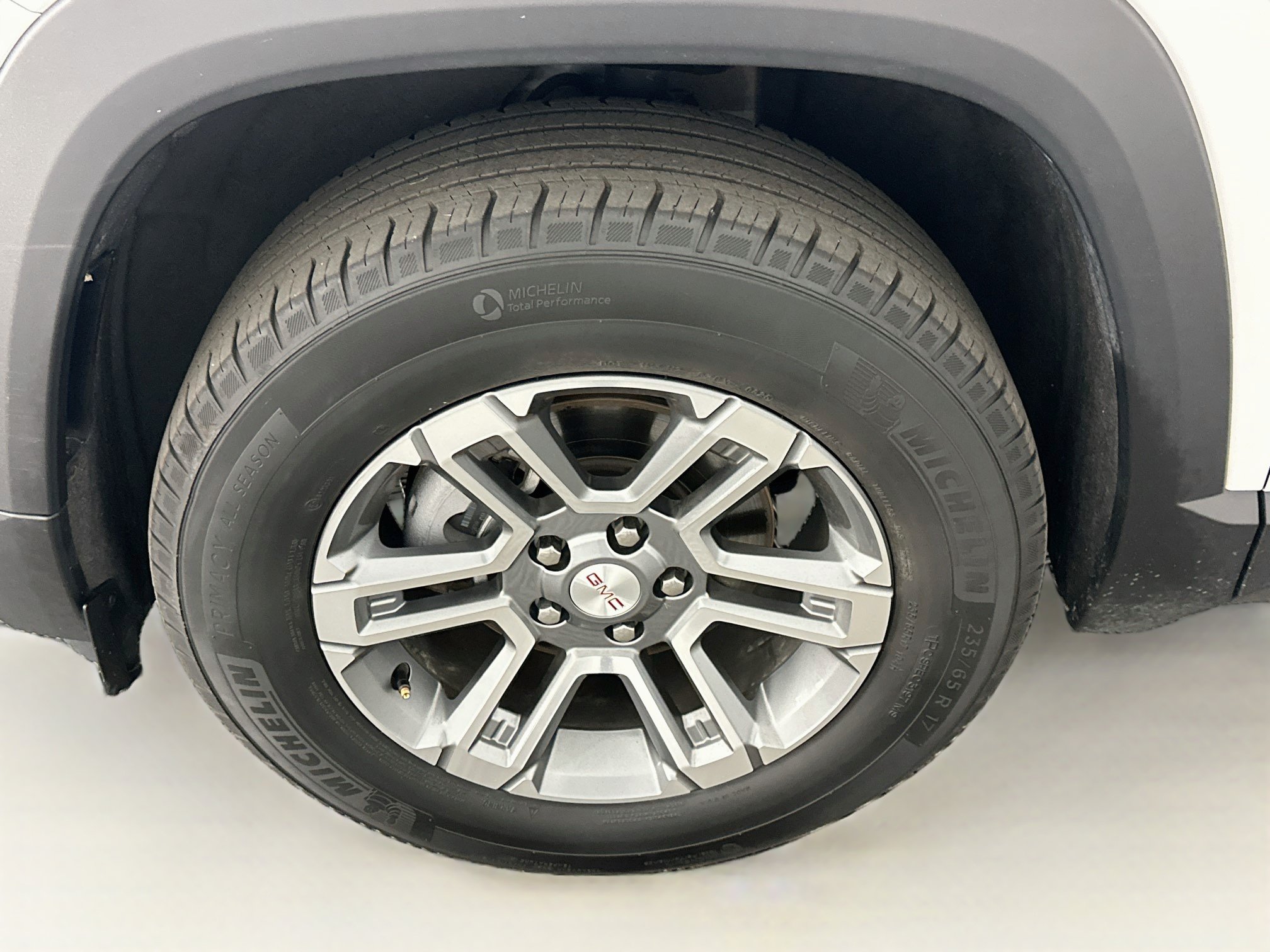 Used 2025 GMC Terrain Elevation AWD/4WD image 11