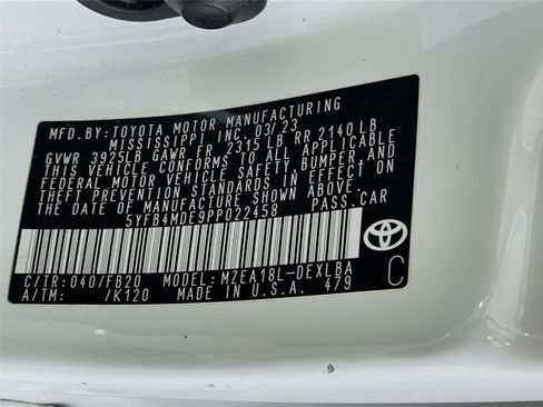 Used 2023 Toyota Corolla LE FWD image 33