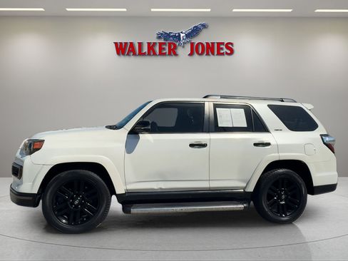 Used 2019 Toyota 4Runner Limited AWD/4WD image 8