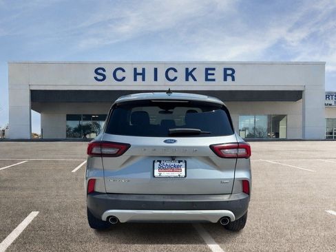Used 2023 Ford Escape Active w/ Tech Pack #1 FWD image 4