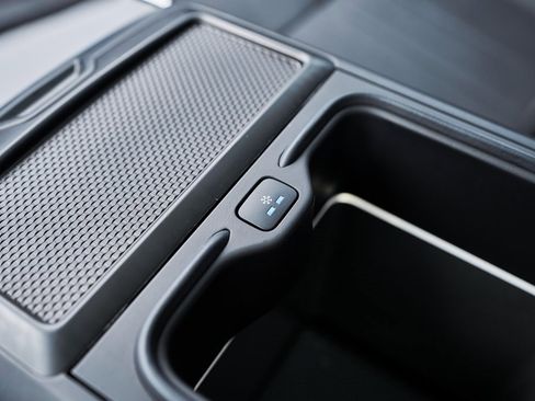 Used 2023 Land Rover Range Rover Long Wheelbase SE image 66