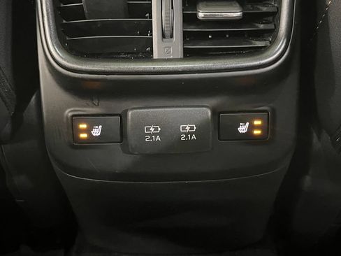 Used 2022 Subaru Outback Wilderness w/ Wilderness Package AWD/4WD image 24