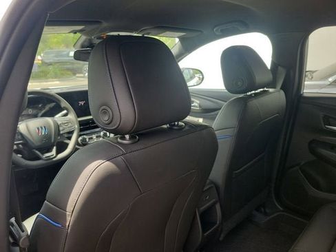 New 2026 Buick Envista Sport Touring w/ Convenience I Package FWD image 11