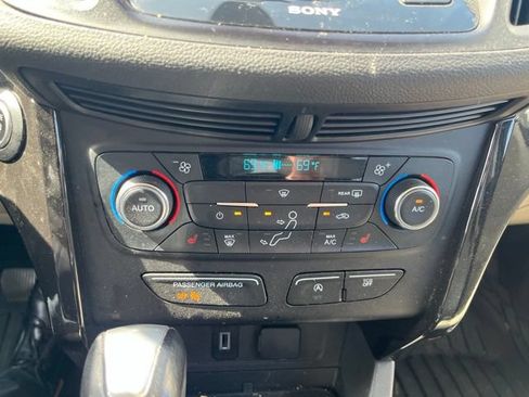 Used 2017 Ford Escape Titanium FWD image 15