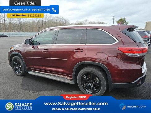 Used 2019 Toyota Highlander Limited Platinum image 3