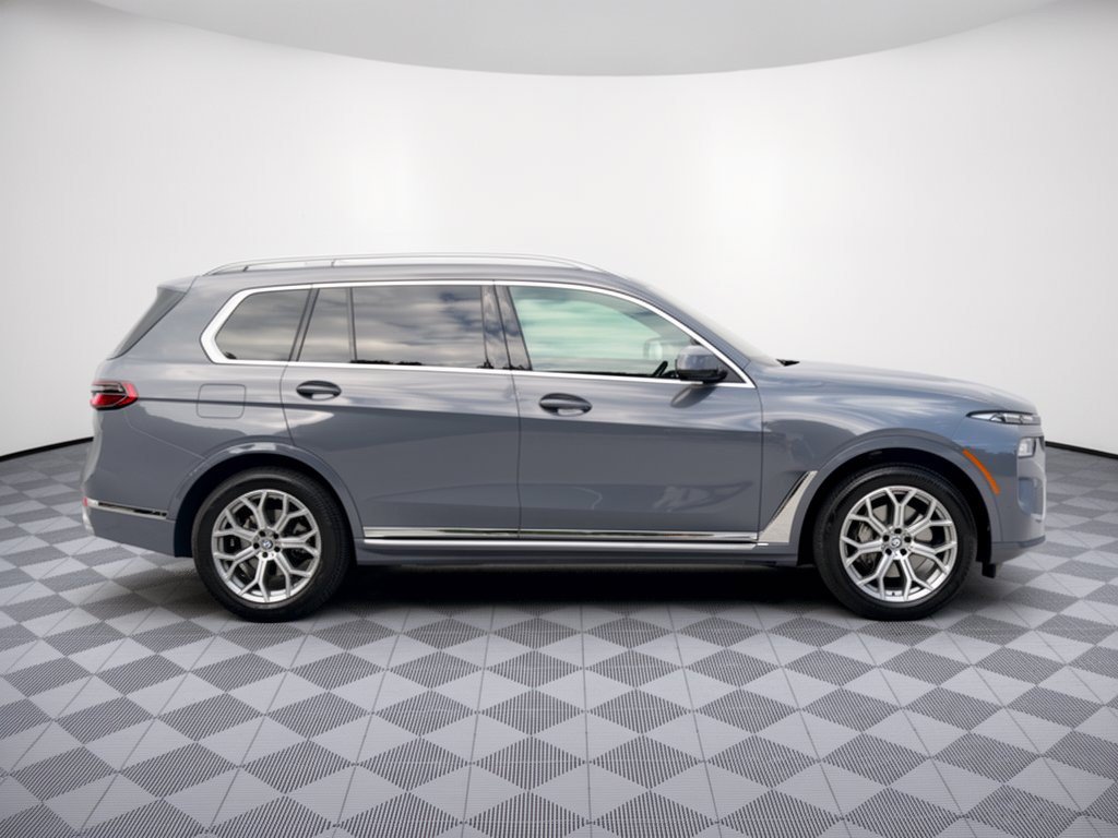 Certified 2026 BMW X7 xDrive40i AWD/4WD image 8