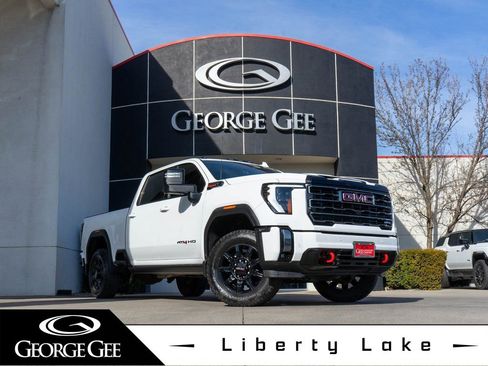 Used 2024 GMC Sierra 2500 AT4 w/ AT4 Premium Plus Package AWD/4WD image 1
