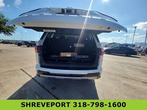 Used 2023 Toyota Sequoia Limited w/ Tow Technology Package AWD/4WD image 27