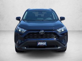 Used 2025 Toyota RAV4 XLE FWD video 2