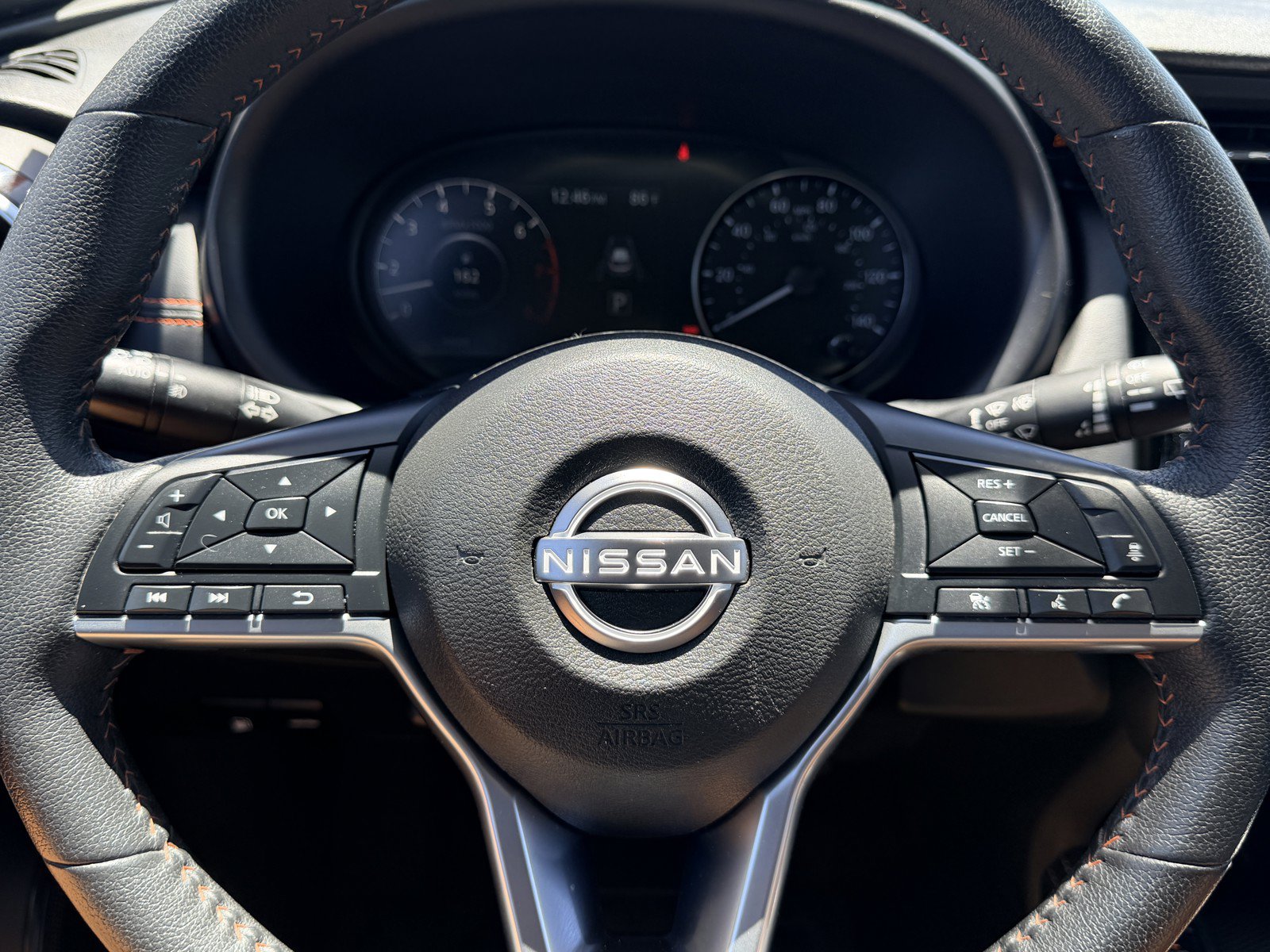 Used 2023 Nissan Kicks SR w/ SR Premium Package FWD image 26