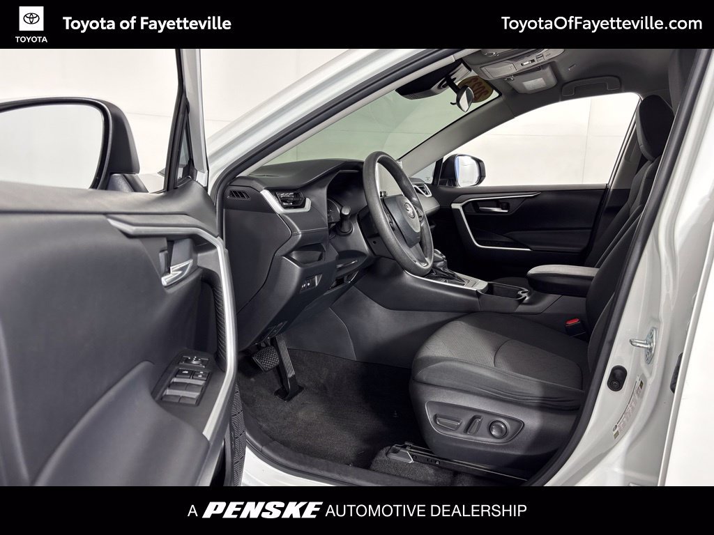 Used 2023 Toyota RAV4 XLE FWD image 28