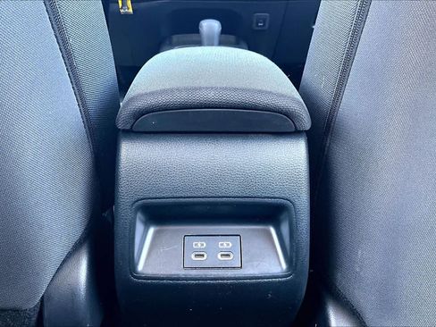 Used 2024 Toyota Corolla LE FWD image 34