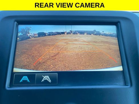 Used 2018 Chevrolet Equinox LT FWD image 7