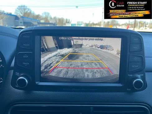 Used 2021 Hyundai Kona Ultimate w/ Cargo Package image 18