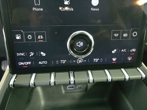 Used 2026 GMC Terrain Elevation w/ Elevation Premium Package AWD/4WD image 25
