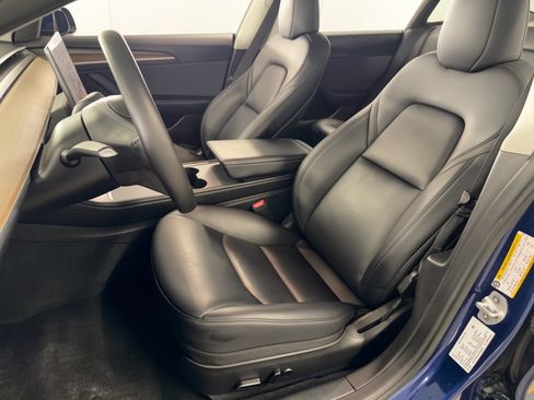 Used 2023 Tesla Model 3 Standard Range RWD image 5