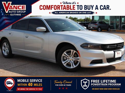 Used 2022 Dodge Charger SXT RWD image 1