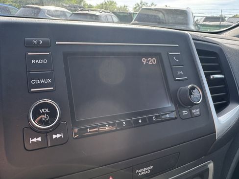 Used 2018 Honda Ridgeline Sport image 33