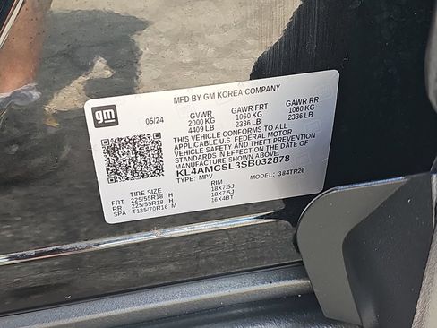 Certified 2025 Buick Encore GX Preferred AWD/4WD image 40