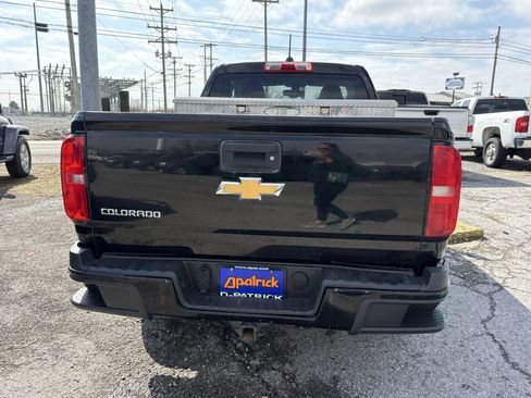 Used 2015 Chevrolet Colorado Z71 image 8
