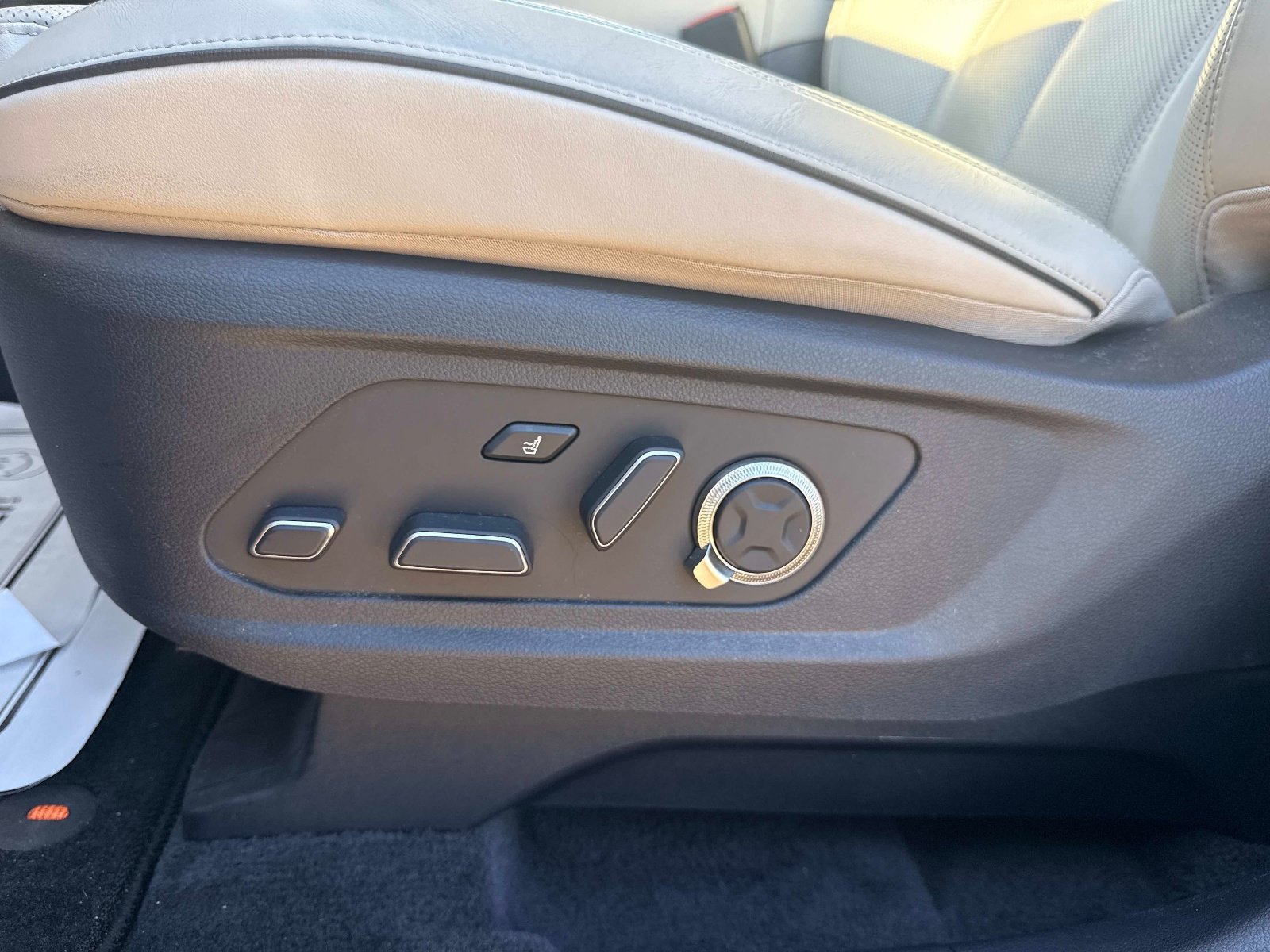 Used 2024 Hyundai Palisade Calligraphy AWD/4WD image 31