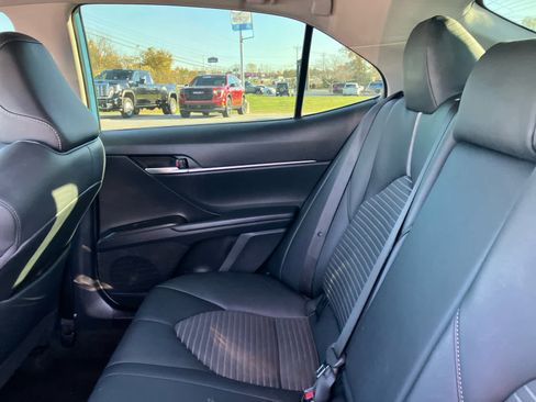 Used 2024 Toyota Camry SE image 27