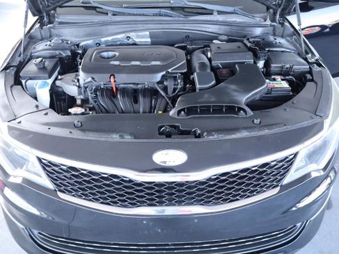 Used 2018 Kia Optima LX FWD image 37