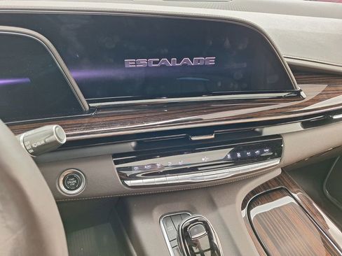 Used 2023 Cadillac Escalade Sport w/ Touring Package image 18