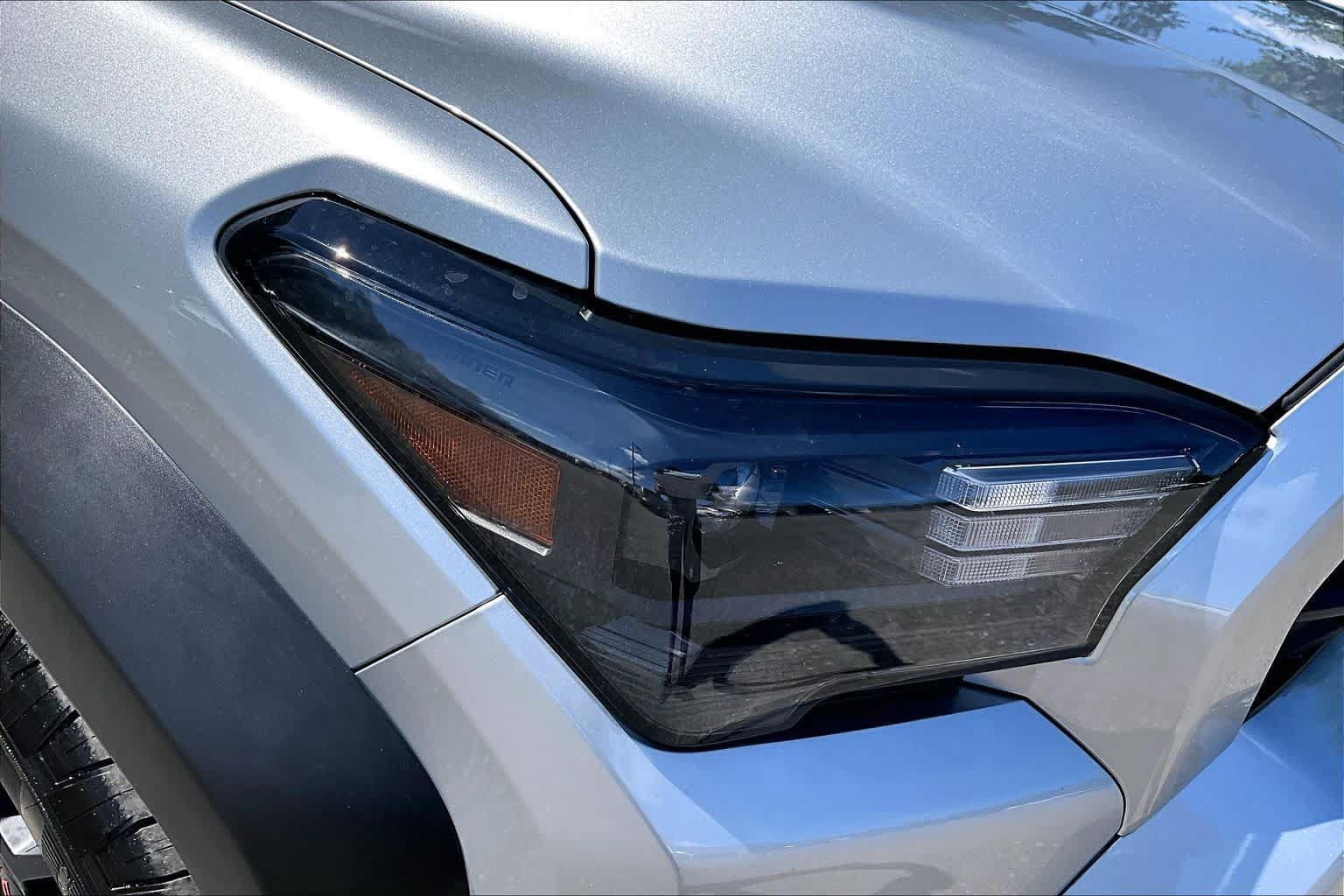 Certified 2026 Toyota 4Runner TRD Off-Road Premium AWD/4WD image 26