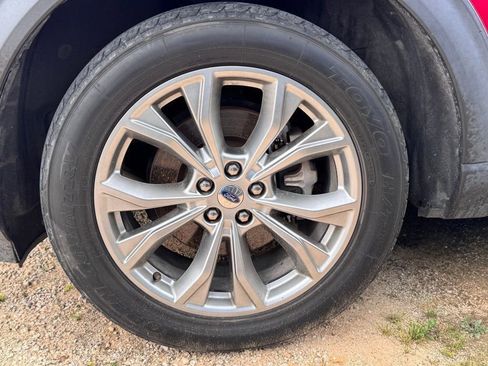 Used 2020 Ford Explorer XLT w/ Equipment Group 202A RWD image 7