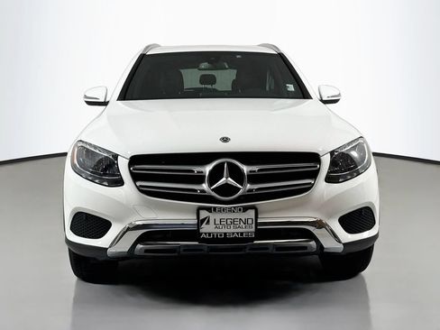 Used 2019 Mercedes-Benz GLC 300 4MATIC image 2