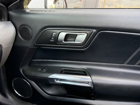 Used 2021 Ford Mustang Premium RWD image 27