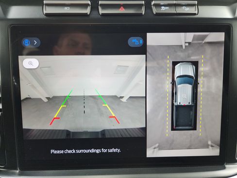 Used 2023 Ford F250 XLT w/ XLT Premium Package image 14