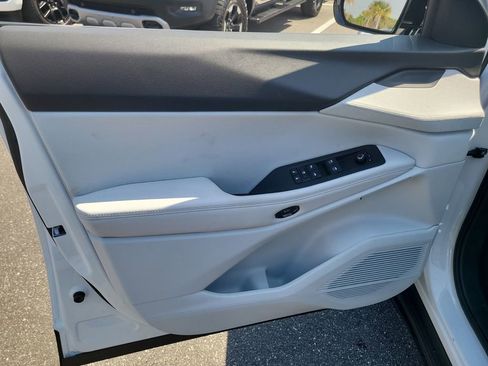 New 2026 Jeep Cherokee Laredo AWD/4WD image 17
