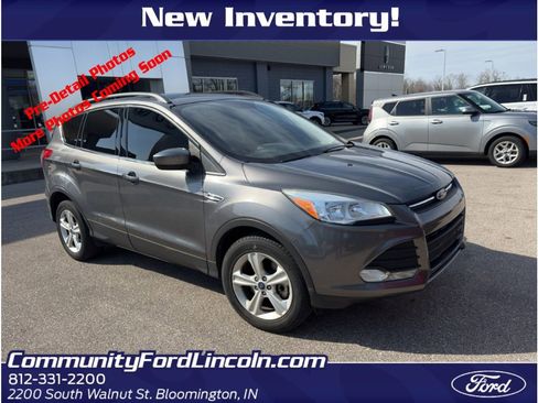 Used 2014 Ford Escape SE w/ Equipment Group 201A image 1