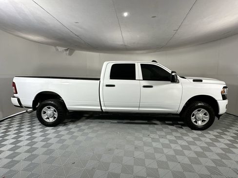 Used 2024 RAM 2500 Tradesman w/ Protection Group AWD/4WD image 9