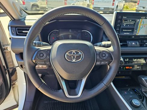 Used 2021 Toyota RAV4 Limited AWD/4WD image 12