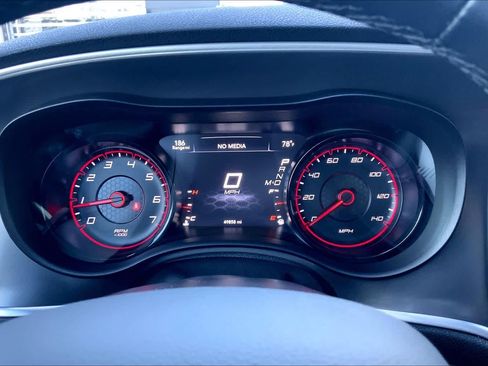 Used 2020 Dodge Charger SXT w/ Blacktop Package RWD image 23