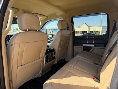 Used 2020 Ford F250 Lariat w/ Lariat Ultimate Package image 21