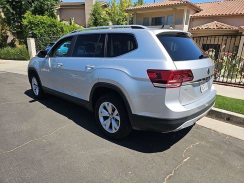Used 2018 Volkswagen Atlas SE FWD image 14