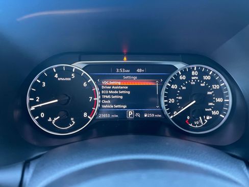 Used 2025 Nissan Sentra SV image 40