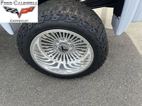 Used 2026 GMC Sierra 2500 Denali w/ Denali Reserve Package image 39