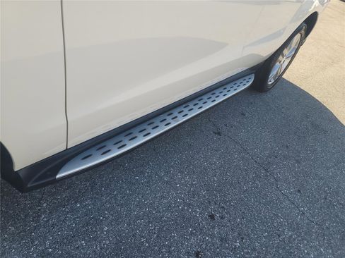 Used 2015 Mercedes-Benz ML 350 2WD image 9